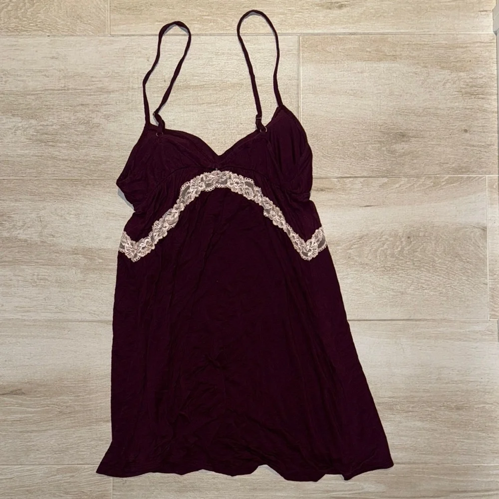 Victoria’s Secret Lace Trim Nightgown - Purple - Picture 3 of 4